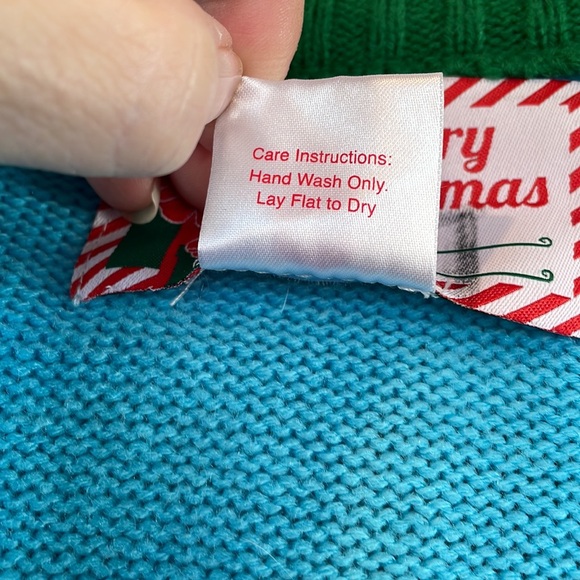 Vintage Winter Sweater Cardinals, and Snowman size Xl - Picture 13 of 13